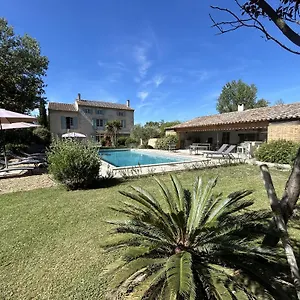 https://mas-allard.fr-provencehotel.com